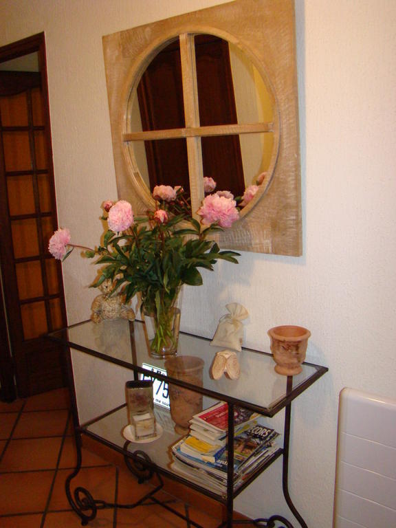 B&B L'Oustalet de Sylvie Villeneuve-lès-Avignon Extérieur photo